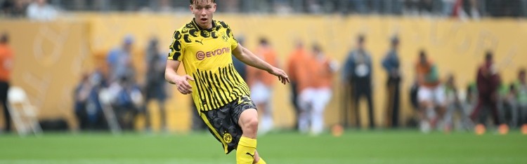 星空体育-图片报：目前年薪仅300万欧，多特计划涨薪续约后卫斯文松